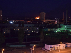 Волгоградцы публикуют фото крупного пожара в Краснослободске