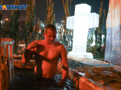 Отпустит ли грехи нырок в ледяную купель на Крещение, рассказал священник из Волгограда