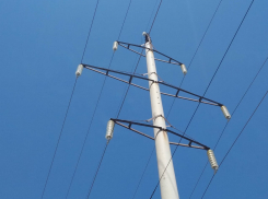 Три района планово отключат от  электричества в Волгограде