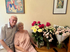 55 лет вместе — изумрудную свадьбу отмечают Николай и Екатерина Батраковы из Волгограда