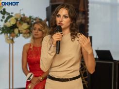 Участница «Мисс Блокнот Волгоград-2024» прыгает выше головы на 15 сантиметров