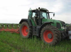 В Волгоградской области трактористу грозит 3 года за убийство коллеги