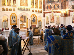 Прославившаяся многими чудесами икона прибыла в Волгоград