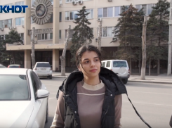 Опрос волгоградцев о переходе на московское время: Алиана Устиненко, молодежь и пенсионеры высказались за
