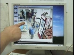 Из гипермаркета «Лента» в Волгограде диспетчер «01» украла тележку с продуктами