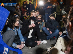 В Волгограде координатора несанкционированной акции за потребление наркотиков заключили под стражу