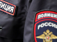 Под Волгоградом зять напал на тещу с кулаками