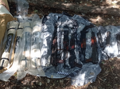 Тайник с противотанковыми гранатами нашли в Волгоградской области