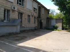 Единственный в Волгограде вытрезвитель к ЧМ-2018 «выселяет» медкабинеты в аварийное  здание