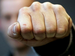 В драке любителей пива на западе Волгограда погиб 27-летний мужчина