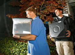 Под Волгоградом мужчина оплатил долг под угрозой лишения бытовой техники