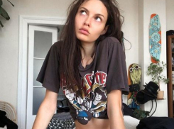 Полина Фаворская из Волгограда снова поделилась провокационным фото