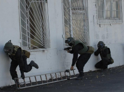 Волгоградские спецслужбы направили к границе Казахстана для предотвращения терактов