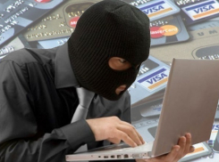 Мужчина «трудоустроил» жителя Питера в Волжском за 18 тысяч рублей 