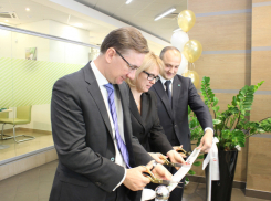 В центре развития бизнеса Сбербанка в Волгограде открылся офис предоставления государственных и муниципальных услуг «Мои Документы»