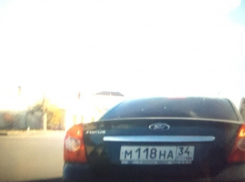 Под Волгоградом виновник аварии собирает лайки за видео ДТП 