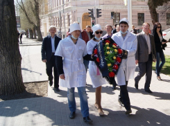 В Волгограде активисты «похоронили» здравоохранение