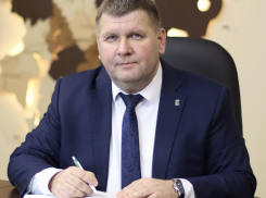 Отставку главы района замалчивают в Волгоградской области