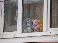 Четыре дома в Волгограде повреждены из-за атаки БПЛА