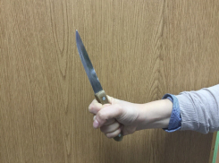 Под Волгоградом мужчина зарезал друга и сдался полицейским 