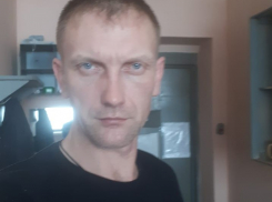 Многодетного отца выгнали из России: мужчина мечтает остаться в Волгограде