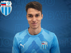 Нападающий Евгений Мухин снова покидает «Ротор»