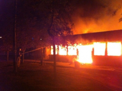 В Волгограде неизвестные подожгли кафе Frant’Эль