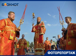 Волгоградский фотограф показал, как православные горожане отметили Пасху