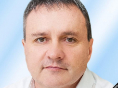 «Жизнь оборвалась непростительно рано»: директор школы №43 умер в Волгограде