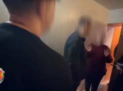 «Ради бога, ищите!»: ФСБ задержала волгоградку за махинации с маткапиталом