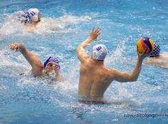 Волгоградские ватерполистки уверено обошли астраханское «Динамо»