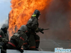 В Волгоградской области на заправке загорелся мужчина