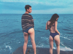 Волгоградцы обсуждают, чья попа лучше: парня или его девушки