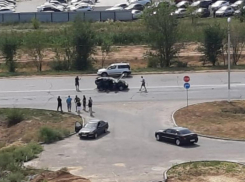 Двое детей пострадали в ДТП на проспекте Ленина в Волжском: третьего вытаскивали спасатели