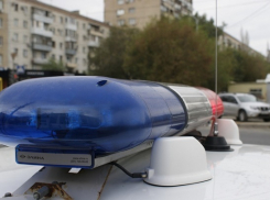 Тело мужчины обнаружили в подъезде в Кировском районе Волгограда