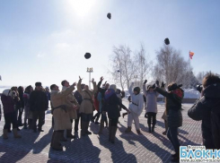 Волгоградцы отпраздновали 71-ю годовщину Победы в Сталинградской битве