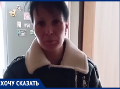 «В квартирах ямы, на стенах плесень, фасад рушится»: парящий люк кошмарит жителей севера Волгограда