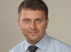 Пьяного депутата за рулем иномарки задержали в Волжском