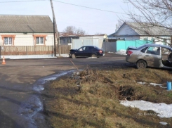 Два человека пострадали в столкновении двух авто «Лада Гранта» под Волгоградом 