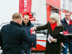 Аграриям из Волгоградской области вручили новенькие «Нивы»