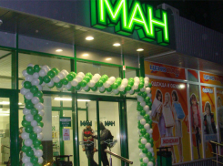 Разбивших витрины 16 магазинов «МАН» осудят в Волгограде