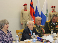 Участник Сталинградской битвы из Волгоградской области получил грамоту президента России