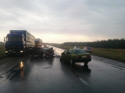 Под Волгоградом в ДТП иномарок пострадали 3 детей и 2 взрослых