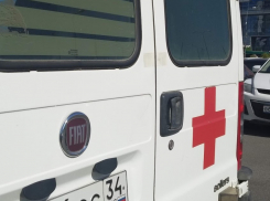 Водитель не заметил и переехал лежащего на дороге пешехода в Волгоградской области