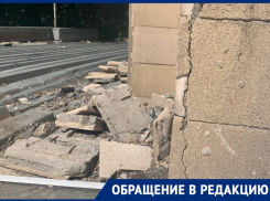 «Неужели надо, чтобы кто-то умер, прежде чем обратили внимание»: в центре Волгограда рушится общежитие