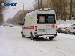 В Волгограде на алюминиевом заводе две женщины отравились ядовитыми парами