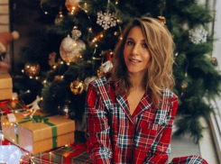 Юлия Ковальчук показала пируэты на льду после пятилетнего перерыва