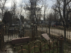 В Волгограде возобновятся экскурсии по кладбищу 