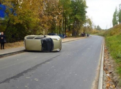 Автоледи на Daewoo перевернулась под Волгоградом: пострадала 10-летняя школьница 