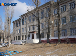Семь школ ушли на карантин в Волгоградской области 